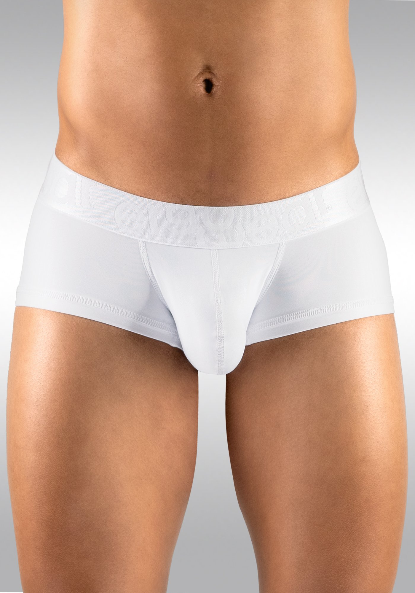 Max-XV-Boxer-White-Front.jpg